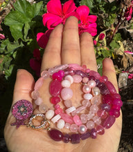 Load image into Gallery viewer, Pinky mixy gemstone necklace