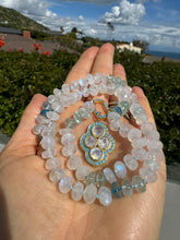 Load image into Gallery viewer, Cloud moonstone necklace
