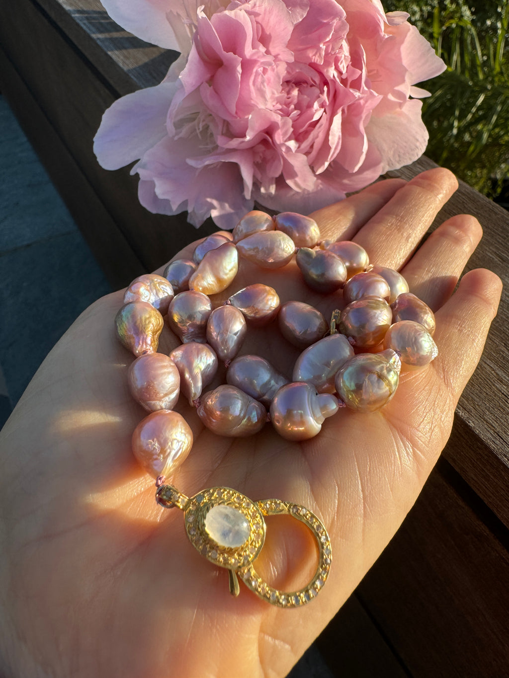 Peony pearls