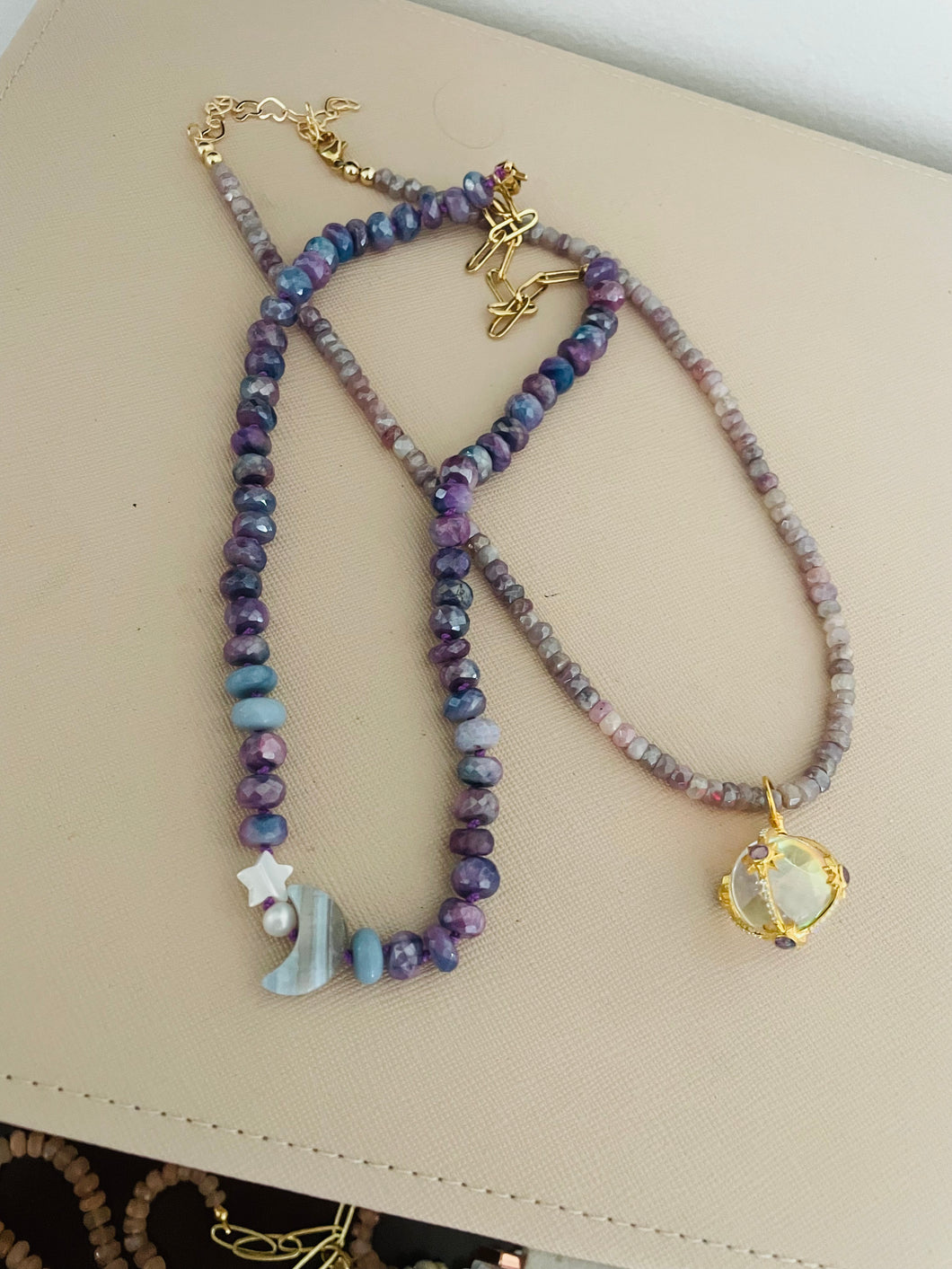 Moon beams necklace