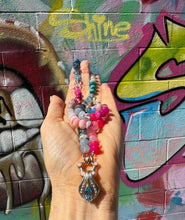 Load image into Gallery viewer, RAZZLE Dazzle gemstone necklace
