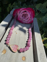 Load image into Gallery viewer, Ombre 14k heart necklace
