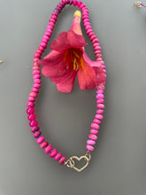 Load image into Gallery viewer, Scarlet gemstone necklace
