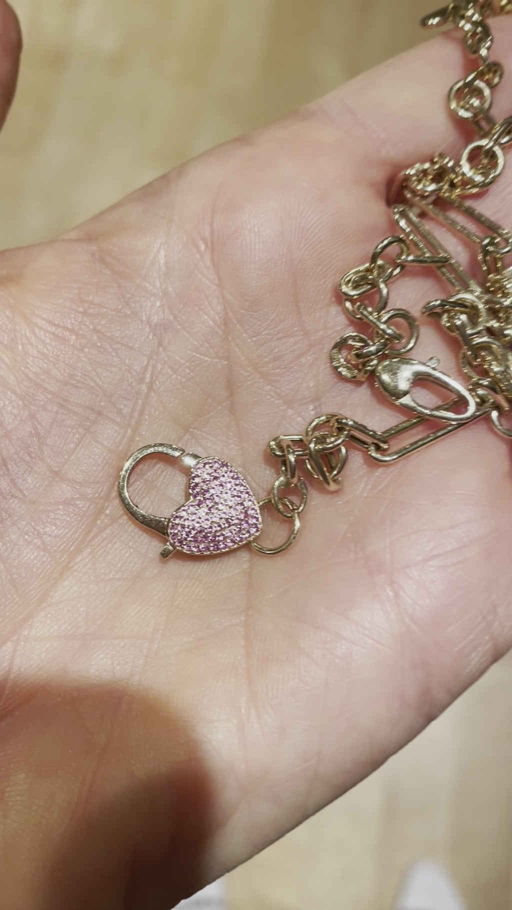 Pink sapphire heart clasp chain