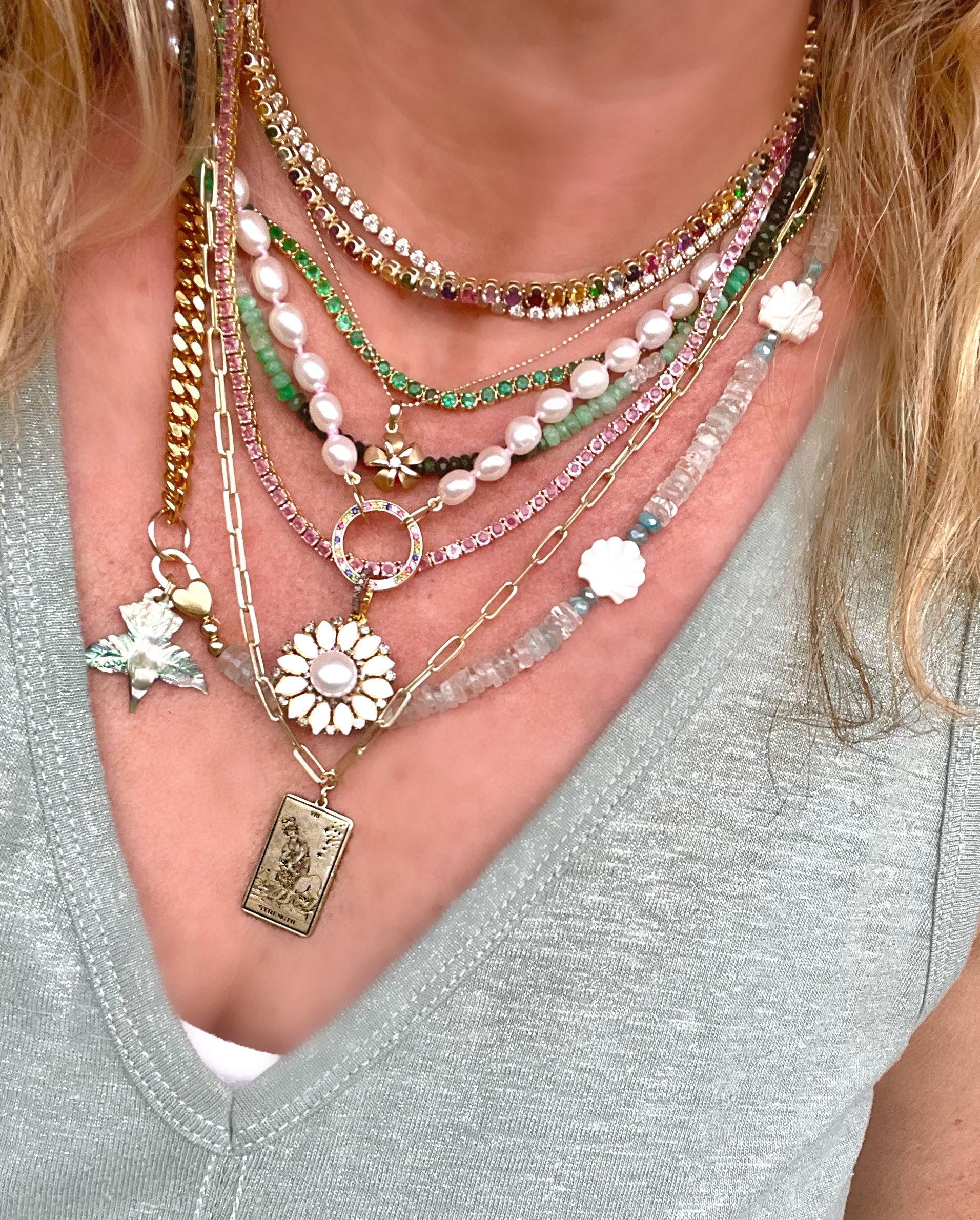 Freshwater pearl hand knotted necklace strand