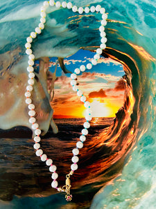 Rainbow pearl necklace