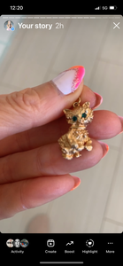 Vintage kitty charm