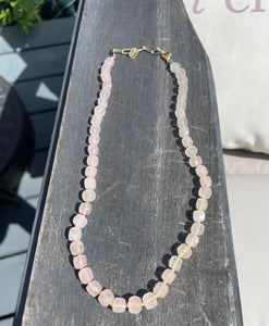 Rose quartz cubes necklace