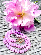 Load image into Gallery viewer, Peony opal necklace
