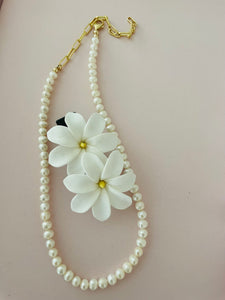 “Carrie” Freshwater Pearl necklace