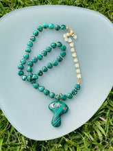 Load image into Gallery viewer, Malachite heart necklace
